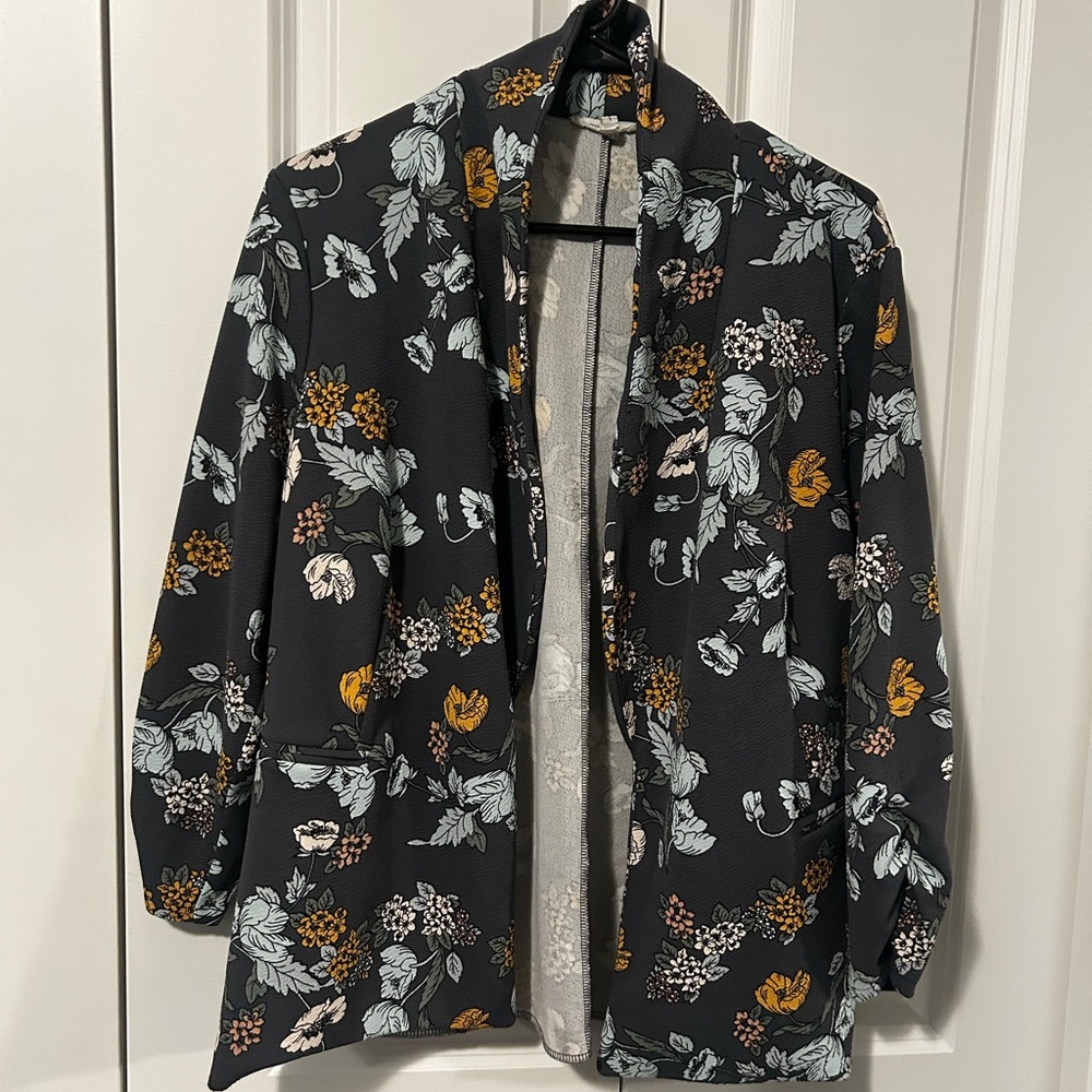 Maurices gray Floral Blazer